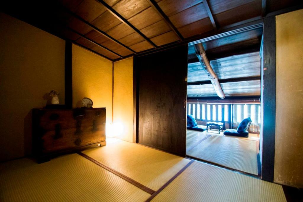 Bed & Breakfast Tsukiya Kyōto Esterno foto